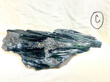 Vivianite in Matrix