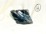 Vivianite in Matrix